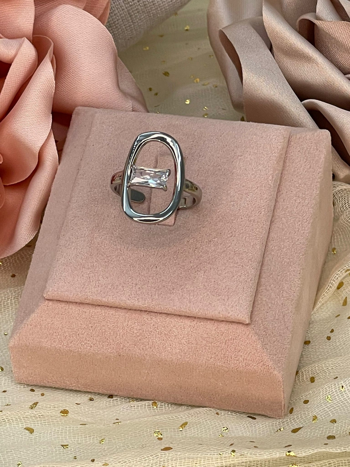 Anillo Óvalo con Cristal Baguette