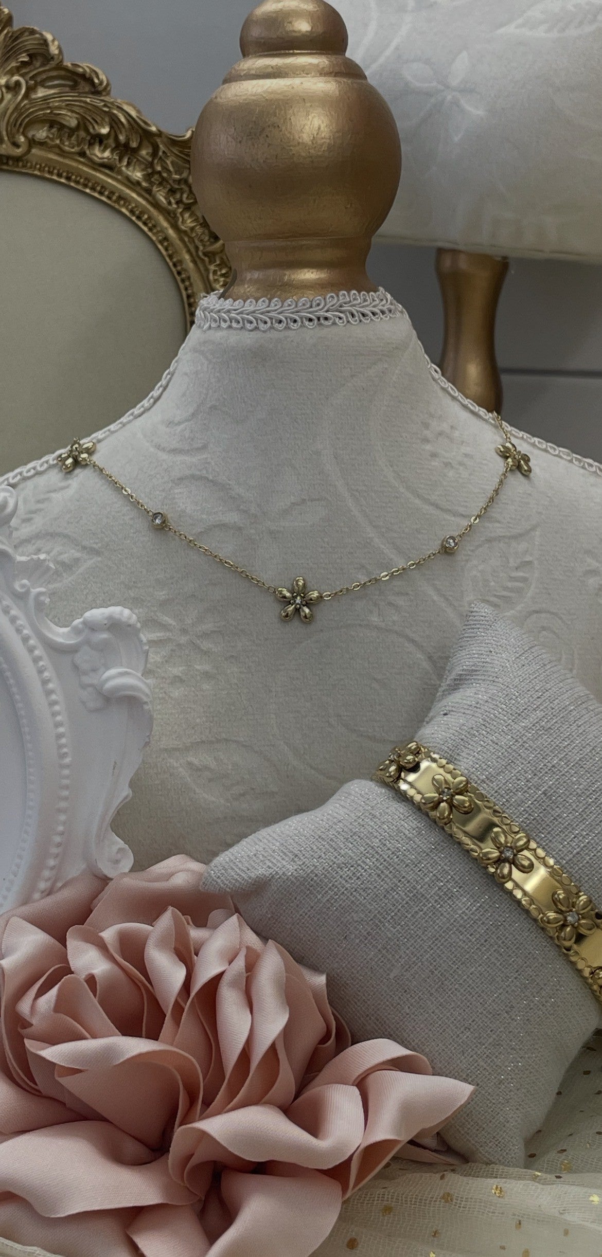 Collar Brillo Floral