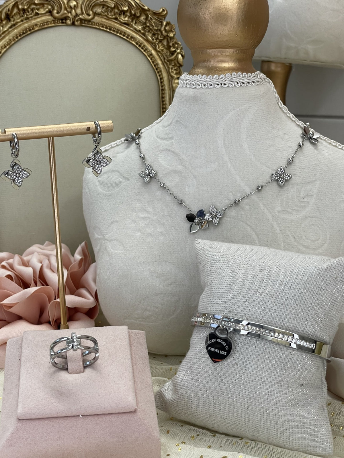 Conjunto Brillo de Trébol