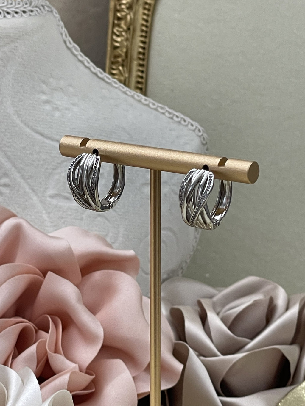 Pendientes Aros Entrelazados Elegance