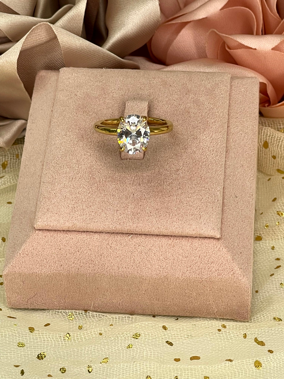 Anillo Solitario "Gala" con Cristal Oval
