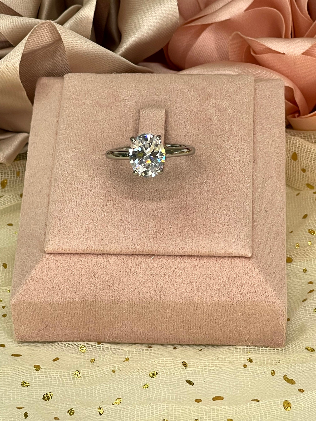 Anillo Solitario "Gala" con Cristal Oval