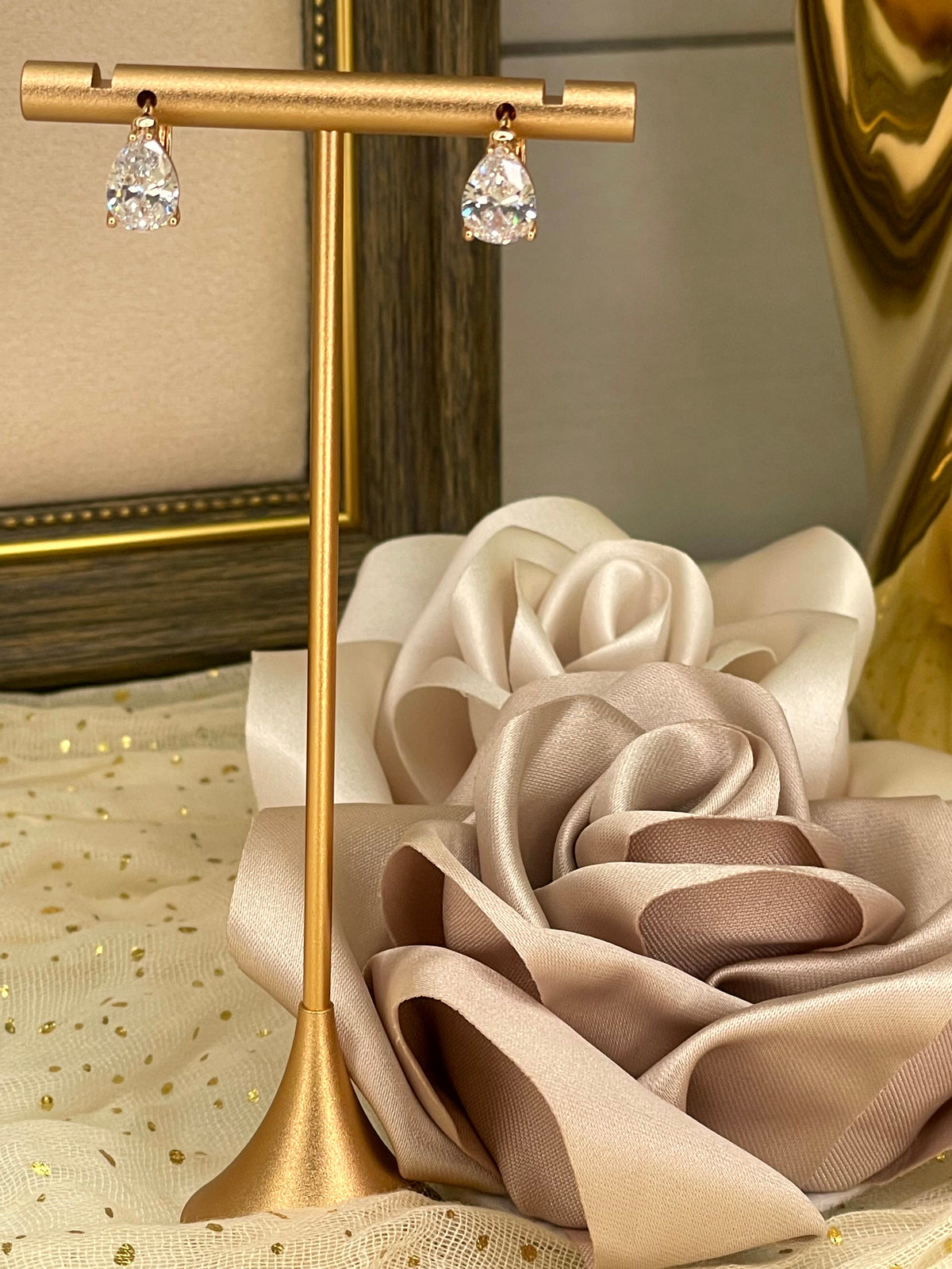 Pendientes de Aro con Gota Brillante