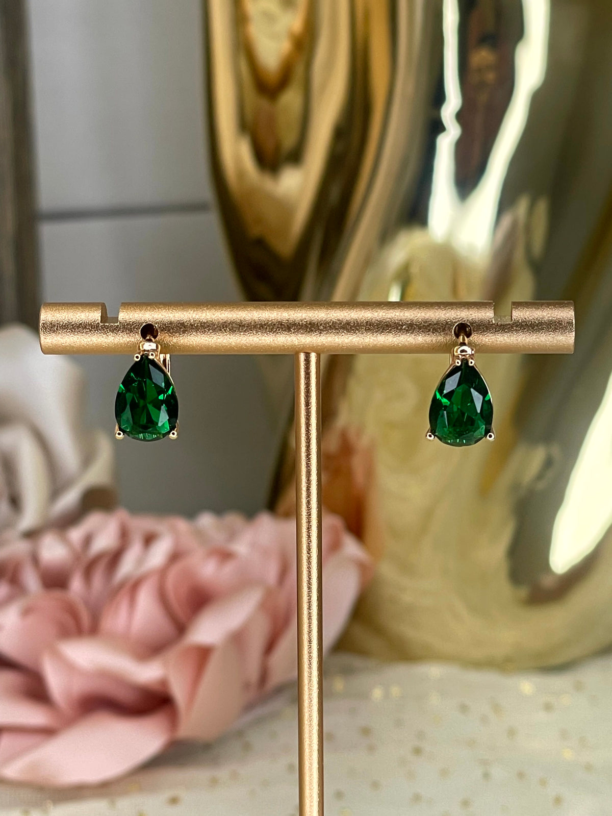 Pendiente Gota de Cristal Verde Esmeralda
