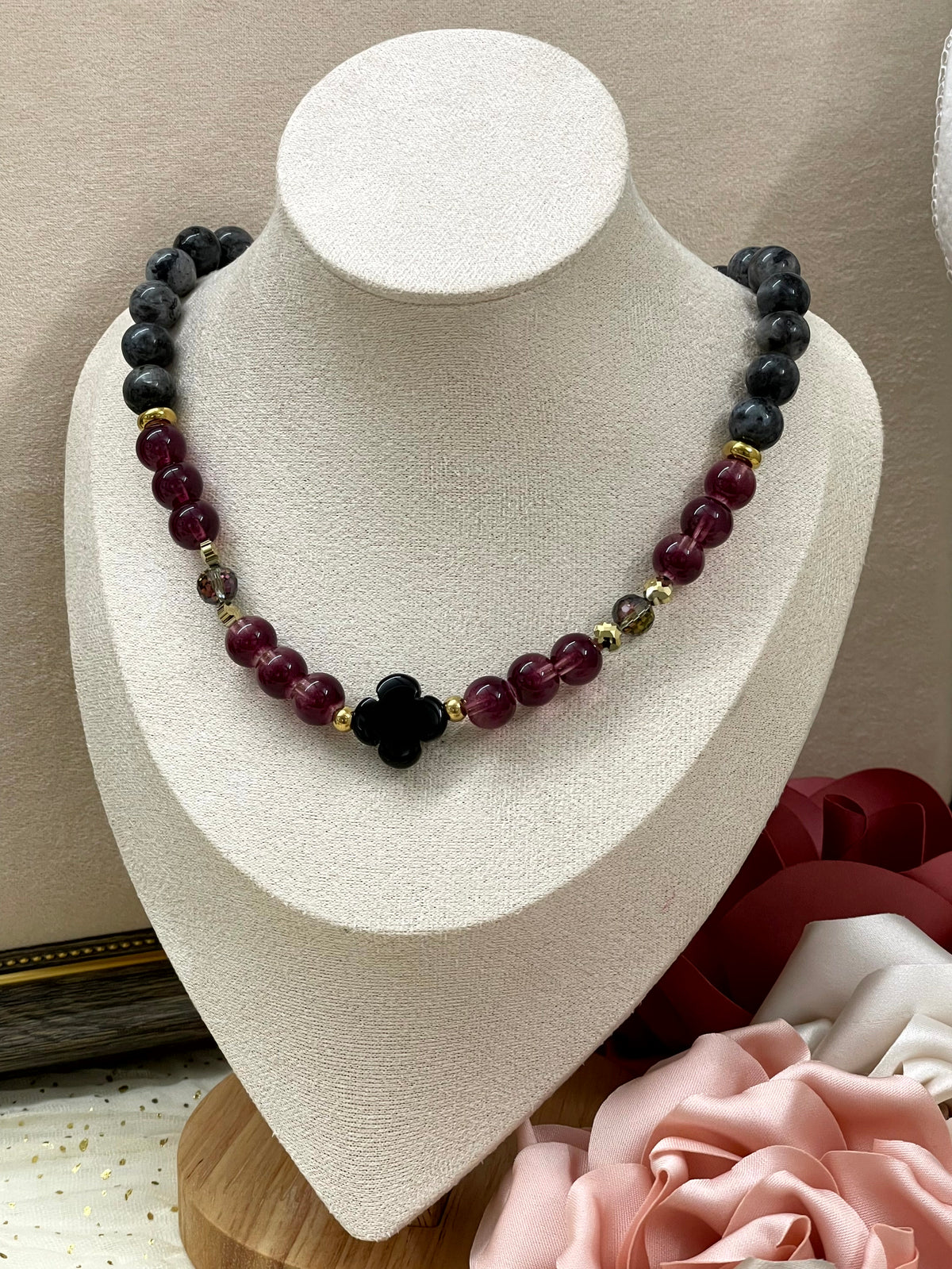 Collar Elegancia Nocturna