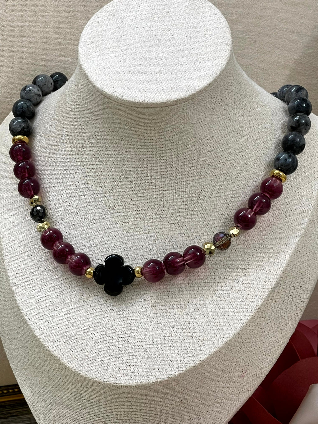 Collar Elegancia Nocturna