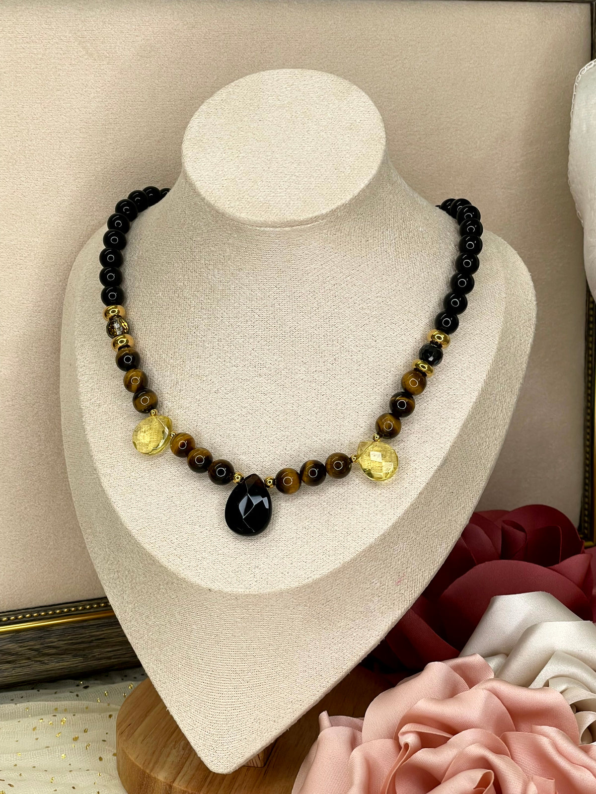 Collar Aura de Tigre