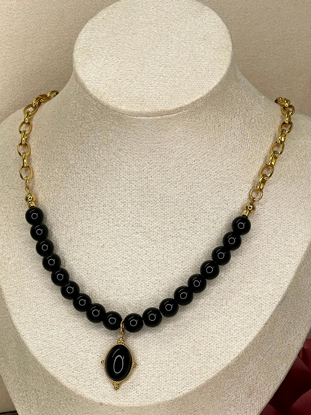 Collar Gala Ónix & Oro