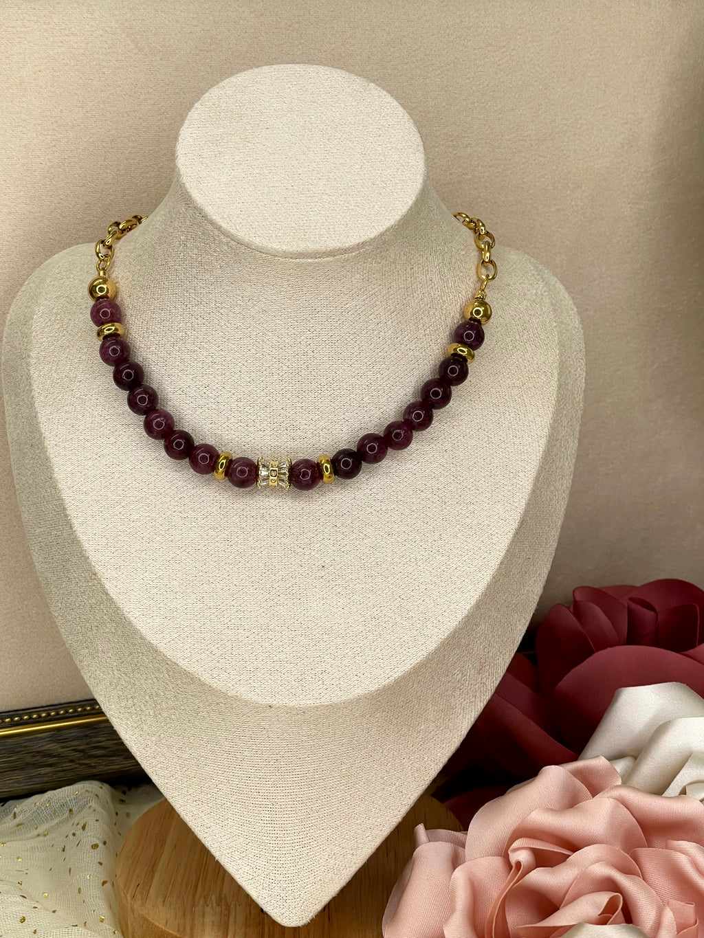 Collar Gala Borgoña